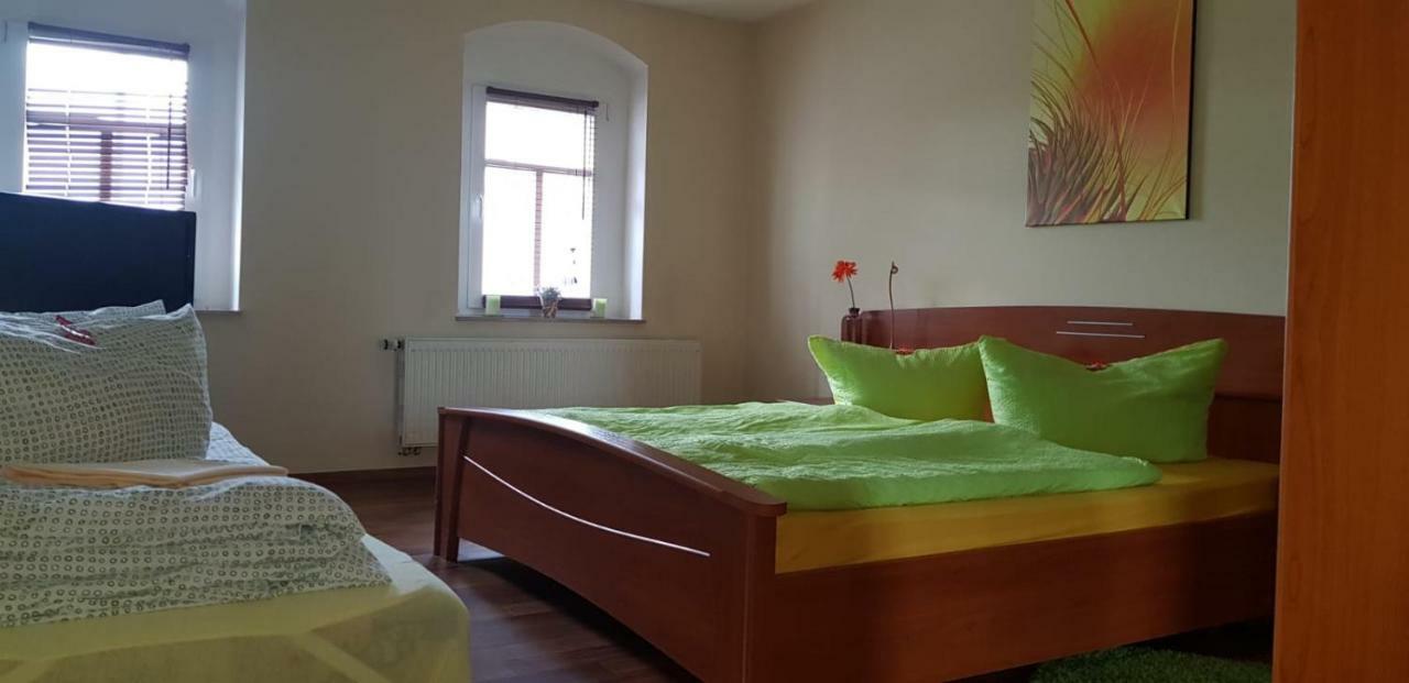 Im Ballhaus Neuhilbersdorf Chemnitz Exteriör bild